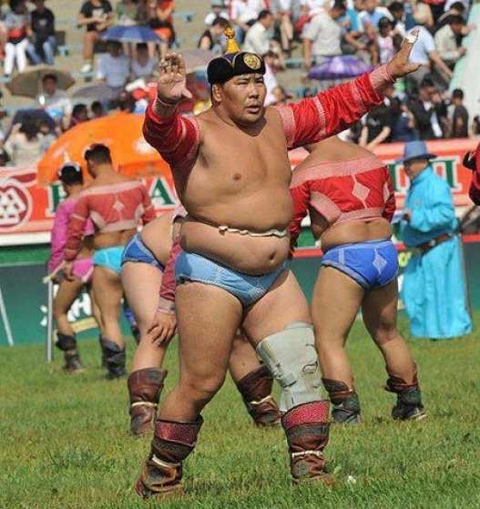 Улсын арслан Г.Эрхэмбаяр Аварга цолны болзол хангалаа